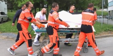 Slovakya Başbakanı Fico’ya silahlı saldırı: Tekrar ameliyata alındı