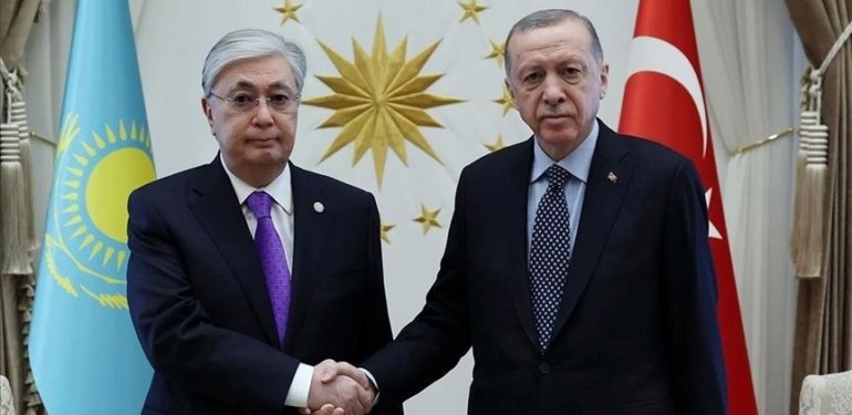 Cumhurbaşkanı Erdoğan, Kazak mevkidaşı ile görüştü