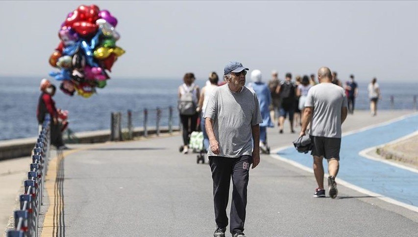 Emekliler ile ilgili yeni çalışma: Kamu tesislerinde indirim uygulanacak