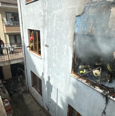 7 yaşındaki çocuk yangın kurbanı