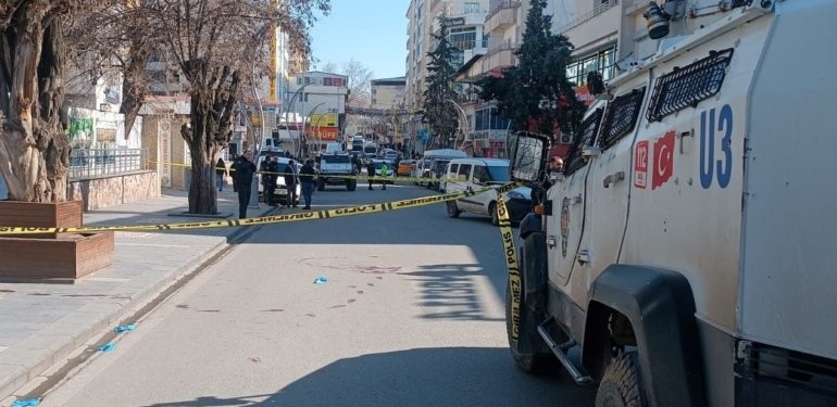 Arazi anlaşmazlığında aile meclisinden ölüm çıktı: 8 gözaltı