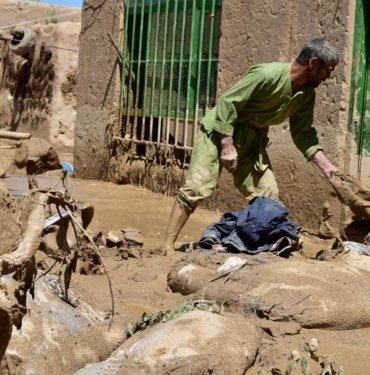 Afganistan’da sel felaketinde ölü sayısı 400’e yaklaştı
