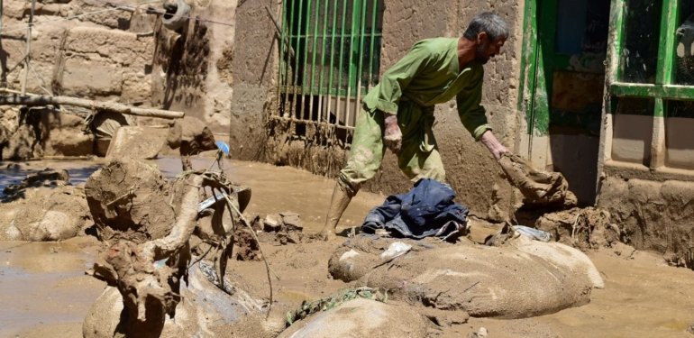 Afganistan’da sel felaketinde ölü sayısı 400’e yaklaştı