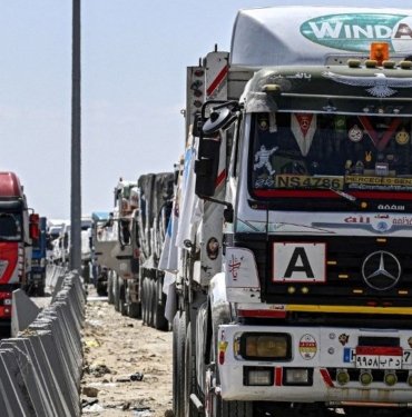 İsrail sınır kapılarını kapattı: 3 bin yardım TIR’ı dışarıda kaldı