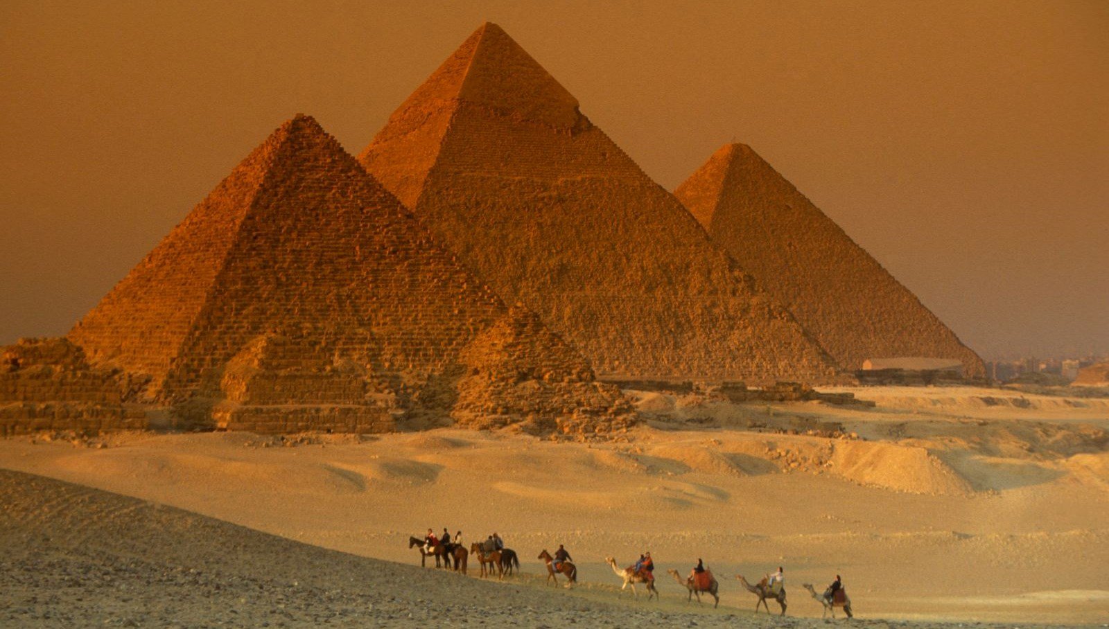 Piramitlerde yeni gizem: Büyük bir “anomali” keşfedildi