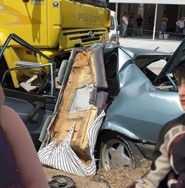 Köpeği ezmemek için ani manevra 4 can aldı: Günübirlik tatile gittikleri ortaya çıktı