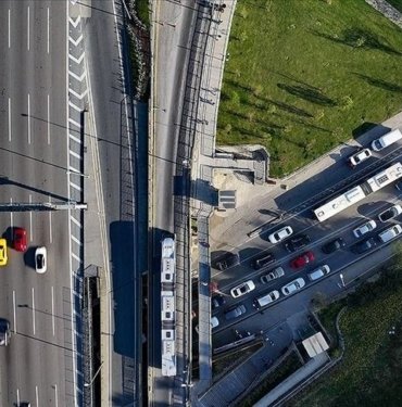 Geçen ay trafiğe 196 bin 309 taşıtın kaydı yapıldı