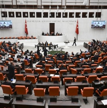 Meclis’te yeni tasarruf tedbirleri devrede