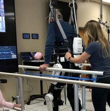 Düşünce gücüyle çalışan kas robotu hastalara umut oldu
