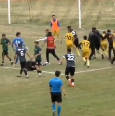 Kırmızı kart rekorunu da biz kırdık! Tekirdağ