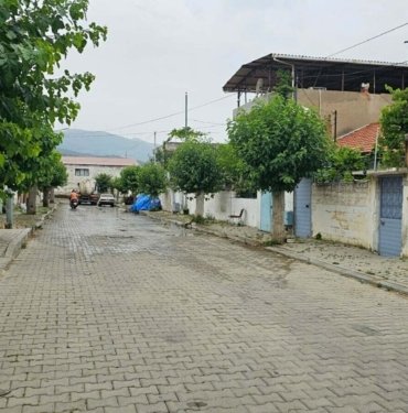 İzmir’de komşu cinayeti: Sokakta karşılaştı, bıçaklayarak öldürdü